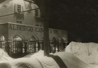 The Toce Waterfall Hotel in Formazza. 
	
		1931