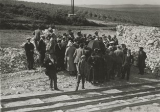 While visiting a sulfur mine?. 
	
		1924