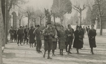 Touring Club Members  after visiting the war memorial in Domodossola. 1931