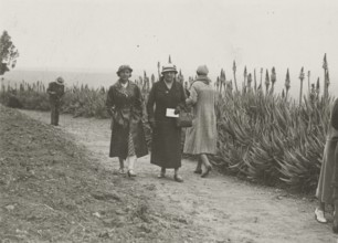 Panoramic walk in Castelmola. 1924