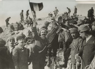 Touring Club Italiano excursion to the Zocca Pass. 1911