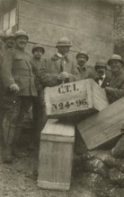 Touring Club gifts to fighters at the front. 1918