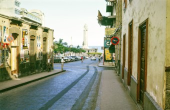 Plaza de la Candelaria, Santa Cruz de Tenerife, Tenerife, Canary Islands, Spain 1963 view to
