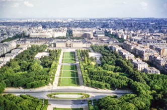 Parc du Champ de Mars park, central Paris, France, 1956.