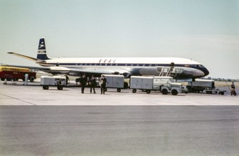 BOAC British Overseas Airways Corporation, De Havilland 106 Comet 4 jetliner plane, G-APDL, Rome