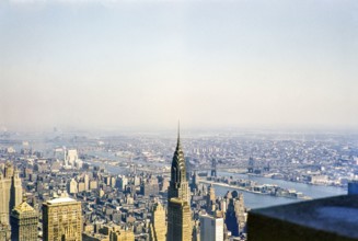 View from Empire State Building over Chrysler Building to East River, Roosevelt Island, Queensboro