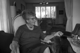 Anny Spuhler, wife of Federal Councillor Willy Spuhler, 1968