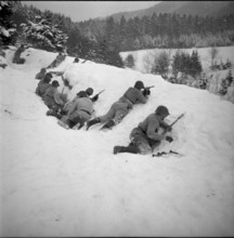 Metropolitan police Berne 1957: Grenadier training