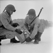 Metropolitan police Berne 1957: Grenadier training