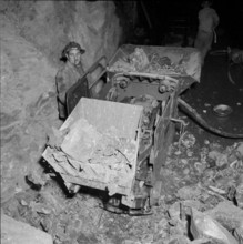 Widening, Schiefernogg tunnel under construction 1950