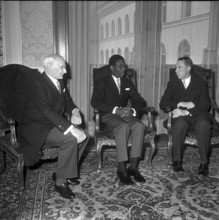 federal councillor Wahlen, ambassador Aillot, Federal president Tschudi. Berne 1965