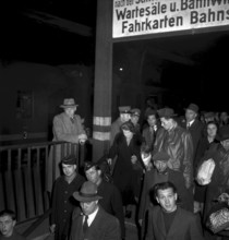 People crossing the border, Basle 1948