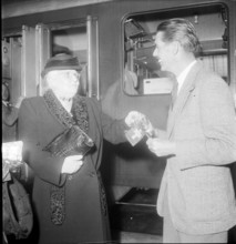 Himalayas expedition 1949, departure in Zurich, train to Geneva