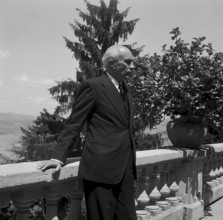 Prime minister Nehru on Buergenstock 1953
