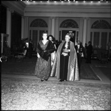 Revenge"" dinner offered by diplomatic body, Berne 1961