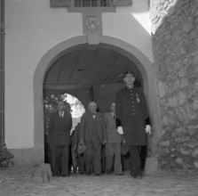 Swiss diplomats excursion, Spiez 1951. ?, von Steiger, Petitpierre