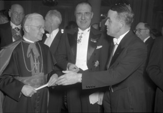 Diplomats dinner, Berne 1951: Monsignore Bernardini, Hoppenot, Petitpierre