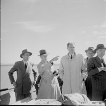 Swiss diplomats excursion to Neuchatel 1950. Petitpierre, Kohli, Zutter