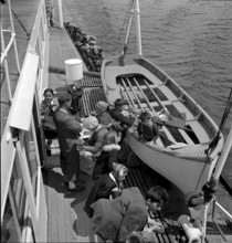 Ticino classes visiting the Rutli, Lake Lucerne, 1941