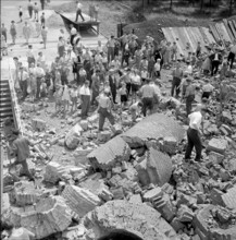 Blasting of the last high chimney of the Saline Riburg, Mohlin 1958