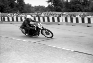 Motorcycle GP of Switzerland Geneva 1950: winner Leslie Graham