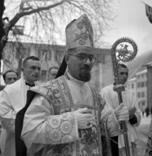 Ordination of the provost of St. Bernard mountain, Levoy, in Martigny 1953