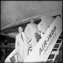 Departure of the Himalaya specialists Raymond Lambert and Chanoine Detry 1955