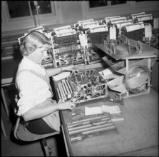Production of Hermes typewriters, Paillard SA Yverdon 1958