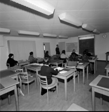 Postwomen in Geneva attending an introductory course 1963