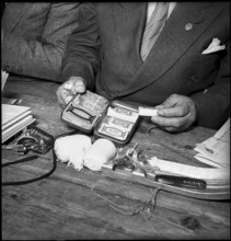 Bergfuhrer inspection in Zermatt 1952: Check of the first-aid kit