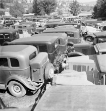 Car dump in Zurich 1941