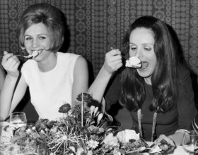 Miss Switzerland 1968, candidates, dinner at Hotel Bellvue Palace, Berne