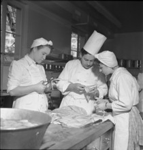 Prepare fish at school for hotel management 'Vieux Bois' Genf 1951