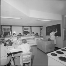 Anny-Hug centre for domestic trainee, Zurich 1959