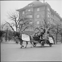 Berne, ban on Sunday driving 1956: horse-drawn carriage