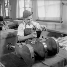 School for violin making, Brienz 1952