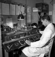 Schwarzenburg short-wave broadcast station 1945