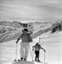 Crash of a Beechcraft surveying plane, Galmihorn, rescue crew 1952