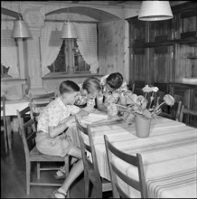 Working course in timber for children in Richterswil 1952