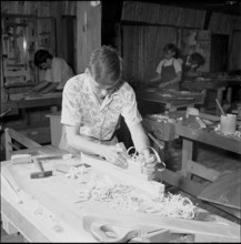 Working course in timber for children in Richterswil 1952