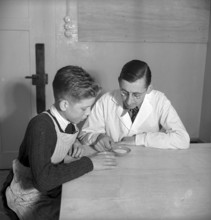 cookery course for youth, St. Gallen 1946