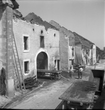 Duillier VD, four buildings burned down, 1949