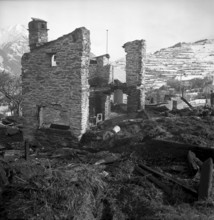 Unterbach VS partially burned down 1946