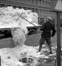 Zurich with snow, 1941 or 1942
