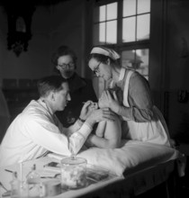 Further training at obligatory school for domestic science, Schlieren 1944