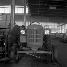 Tractor factory Buhrer in Hinwil 1960