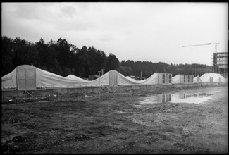 Construction of a air-inflated structure, airhouse in Dietlikon 1972