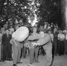 Swiss wrestling festival Winterthur 1953, Stone Throwing: Widmer