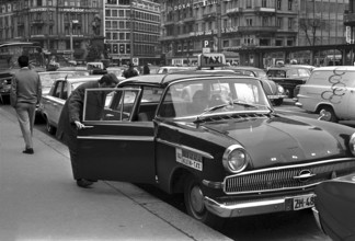 Taxi rank at Bahnhof Enge in Zurich 1964