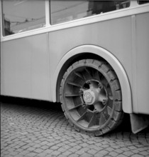Trolley bus, solid tyre, Zurich around 1950